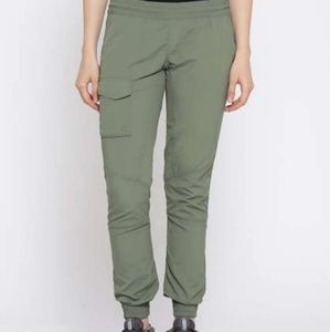 Columbia jogging pants